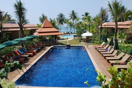 Khao Lak Bayfront Resort