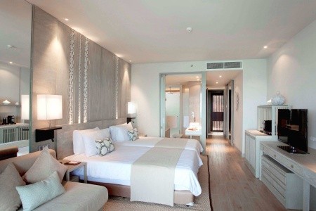 Pullman Phuket Arcadia Naithon Beach - 82