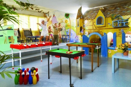 Kanárske ostrovy Tenerife Regency Torviscas Apartments 6 dňový pobyt Bez stravy Letecky Letisko: Budapešť December 2025 ( 7/12/25-12/12/25)