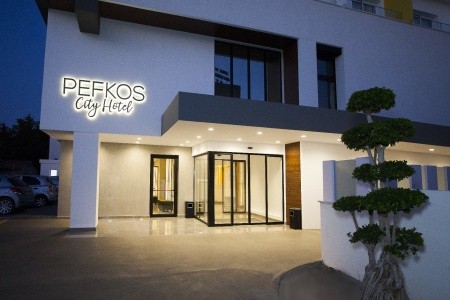 Pefkos - Kypr letecky 2023