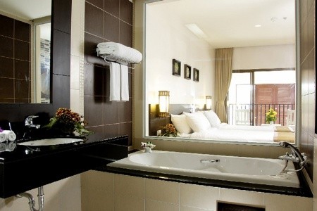 Deevana Plaza Phuket - 17