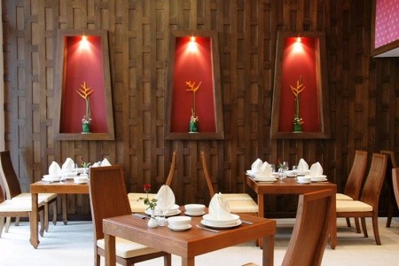 Deevana Plaza Phuket - 24