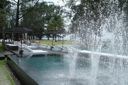 Thajsko Phuket Sala Phuket Mai Khao Beach Resort 12 dňový pobyt Polpenzia Letecky Letisko: Praha November 2025 (14/11/25-25/11/25)