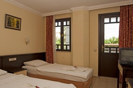 Emily Rose (Ex. Monk Boutique) - 30