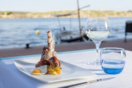 Španielsko Menorca Barceló Hamilton Menorca - Adults Only 5 dňový pobyt Polpenzia Letecky Letisko: Budapešť October 2026 ( 6/10/26-10/10/26)