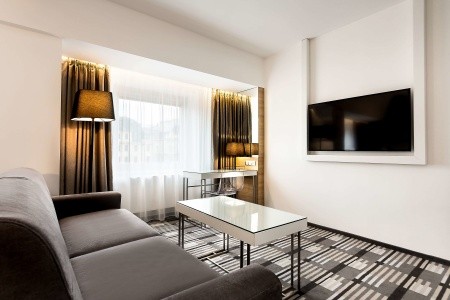 Česká republika Južná Morava Best Western Premier Hotel International 5 dňový pobyt Raňajky Vlastná November 2025 ( 7/11/25-11/11/25)