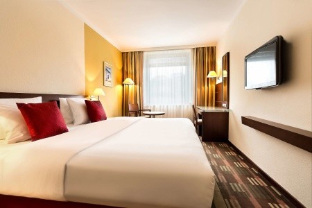 Česká republika Južná Morava Best Western Premier Hotel International 5 dňový pobyt Raňajky Vlastná November 2025 ( 7/11/25-11/11/25)