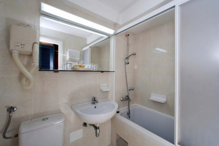 Laguna Bellevue Apartments - 17