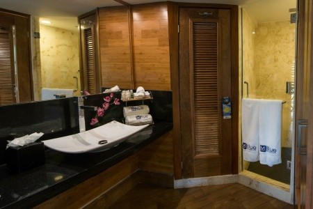 Magic Blue Boutique - 20