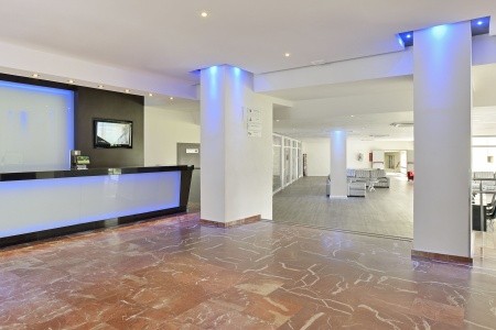 Španielsko Costa Del Sol Sol Puerto Marina (Ex Sol Timor) 7 dňový pobyt Polpenzia Letecky Letisko: Praha April 2026 (16/04/26-22/04/26)