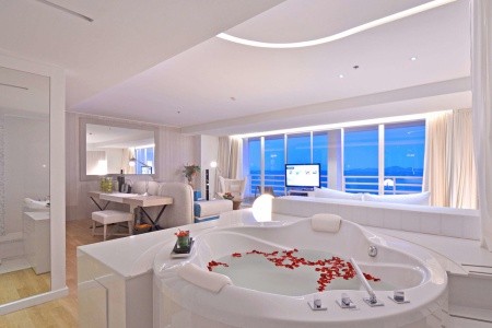 Thajsko Pattaya Pullman G (Ex.