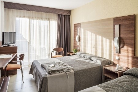 Španielsko Costa del Maresme Aquahotel Aquamarina 11 dňový pobyt Plná penzia Letecky Letisko: Praha August 2026 ( 5/08/26-15/08/26)