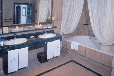 Las Madrigueras Golf Resort & Spa - 13