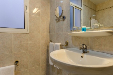 Virgen De Los Reyes - 24