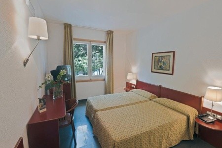 Španielsko Barcelona Casual Colours Barcelona 12 dňový pobyt Raňajky Letecky Letisko: Praha October 2025 (15/10/25-26/10/25)