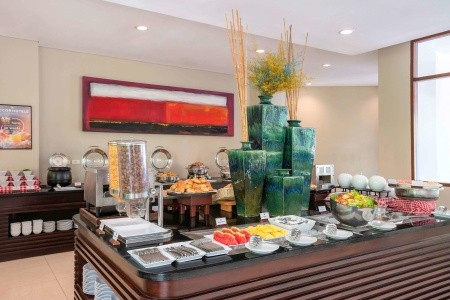 Thajsko Phuket Ibis Patong Phuket 13 dňový pobyt Polpenzia Letecky Letisko: Praha August 2026 ( 1/08/26-13/08/26)