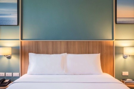 Thajsko Phuket Ibis Patong Phuket 13 dňový pobyt Polpenzia Letecky Letisko: Praha August 2026 ( 1/08/26-13/08/26)