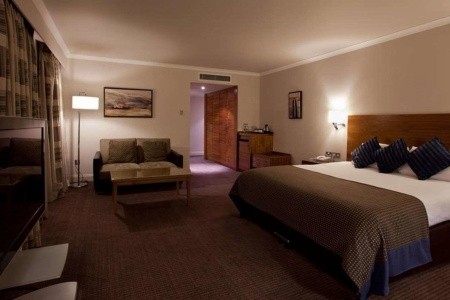 London Croydon Aerodrome Bw Signature Collection - 17