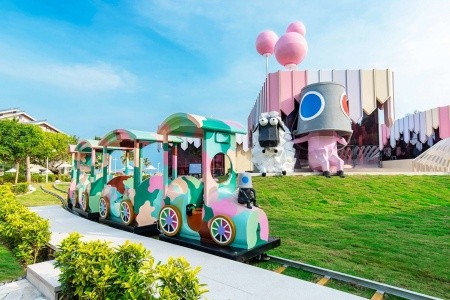 Hilton Sanya Yalong Bay Resort & Spa - 11