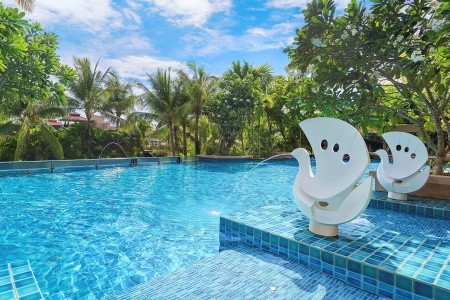 Novotel Phuket Kata Avista Resort