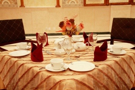 Spojené arabské emiráty Ajman Crown Palace 5 dňový pobyt Raňajky Letecky Letisko: Praha November 2025 (29/11/25- 3/12/25)