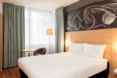Veľká Británia Edinburgh Ibis Edinburgh Centre South Bridge 4 dňový pobyt Raňajky Letecky Letisko: Praha October 2026 (19/10/26-22/10/26)