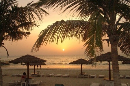 Spojené arabské emiráty Sharjah Lou Lou ’ A Beach Resort 8 dňový pobyt Raňajky Letecky Letisko: Praha máj 2024 (19/05/24-26/05/24)