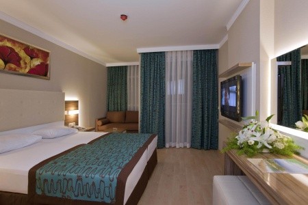 Turecko Alanya Riviera Hotel & Spa 8 dňový pobyt All Inclusive Letecky Letisko: Praha June 2026 ( 5/06/26-12/06/26)