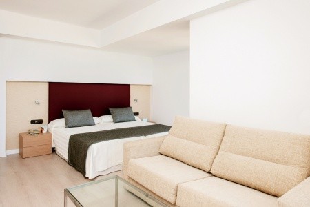 Španielsko Mallorca Playa Del Moro 15 dňový pobyt Polpenzia Letecky Letisko: Bratislava July 2026 (15/07/26-29/07/26)