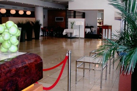 Nemecko Hamburg Nh Hamburg Altona 5 dňový pobyt Bez stravy Vlastná May 2026 (29/05/26- 2/06/26)