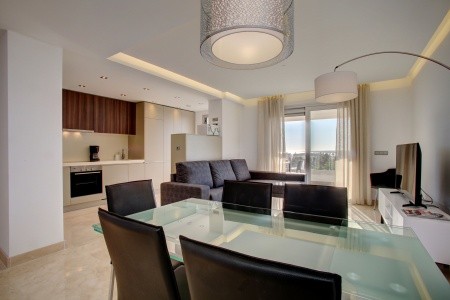 Aqua Apartments Marbella - 17