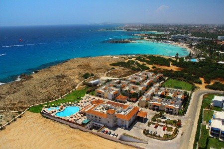 Kypr s vnitřním bazénem - Aktea Beach Village