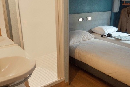 Francúzsko Paríž Ibis Budget Paris Porte D'orléans 5 dňový pobyt Raňajky Letecky Letisko: Praha January 2026 ( 1/01/26- 5/01/26)