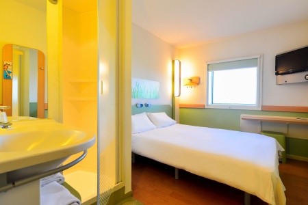 Francúzsko Paríž Ibis Budget Paris Porte D'orléans 5 dňový pobyt Raňajky Letecky Letisko: Praha January 2026 ( 1/01/26- 5/01/26)