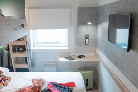 Francúzsko Paríž Ibis Budget Paris Porte D'orléans 5 dňový pobyt Raňajky Letecky Letisko: Praha January 2026 ( 1/01/26- 5/01/26)