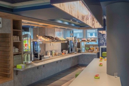 Francúzsko Paríž Ibis Budget Paris Porte D'orléans 5 dňový pobyt Raňajky Letecky Letisko: Praha January 2026 ( 1/01/26- 5/01/26)