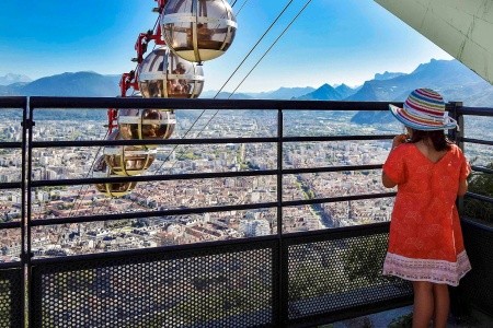 Francúzsko Paríž Ibis Budget Paris Porte D'orléans 5 dňový pobyt Raňajky Letecky Letisko: Praha January 2026 ( 1/01/26- 5/01/26)