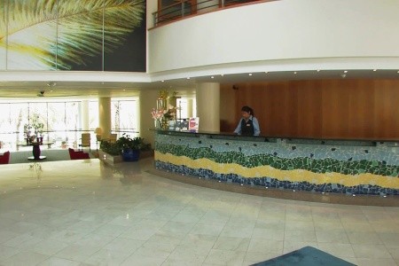 Madeira Funchal Pestana Grand Premium Ocean Resort 9 dňový pobyt Polpenzia Letecky Letisko: Viedeň September 2025 (27/09/25- 5/10/25)