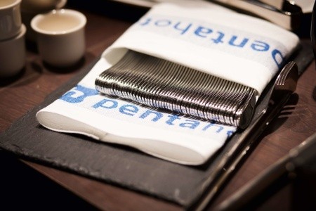 Česká republika Praha a okolie Pentahotel Prague 6 dňový pobyt Raňajky Vlastná October 2026 ( 1/10/26- 6/10/26)