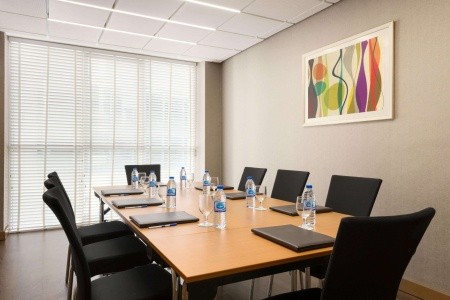 Spojené arabské emiráty Abu Dhabi Tryp By Wyndham Abu Dhabi 5 dňový pobyt Raňajky Letecky Letisko: Praha January 2026 (29/01/26- 2/02/26)