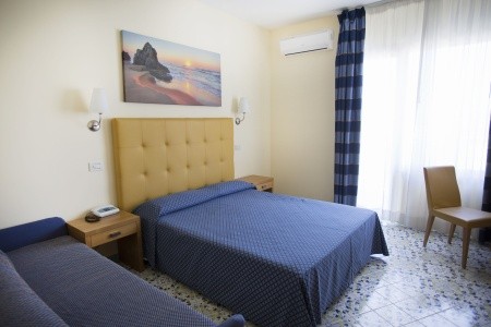 Taliansko Toskánsko Grand Hotel 8 dňový pobyt Raňajky Vlastná máj 2023 (27/05/23- 3/06/23)
