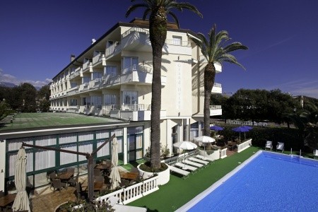 Grand Hotel - Itálie v červenci