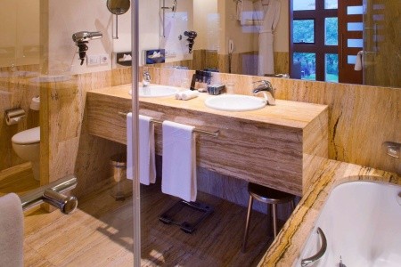 Meliá Bilbao (Bilbao) - 37