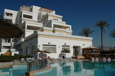 Intouriste Hotel & Suites