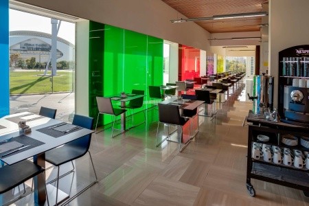 Španielsko Valencia Barcelo Valencia 7 dňový pobyt Raňajky Letecky Letisko: Praha June 2026 ( 9/06/26-15/06/26)