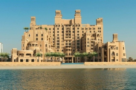 Spojené arabské emiráty v prosinci 2022 - Sheraton Sharjah Beach Resort