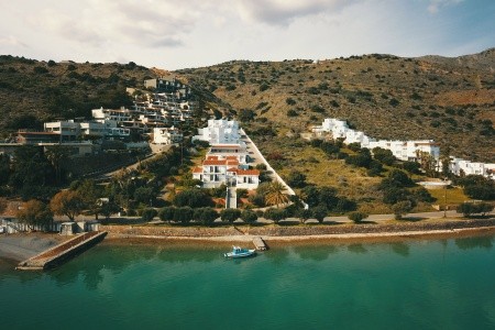 Tasmania Village