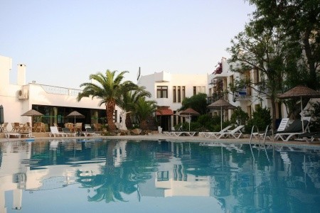 Turecko Bodrum Club Hotel Flora 8 dňový pobyt Raňajky Letecky Letisko: Praha August 2026 (21/08/26-28/08/26)