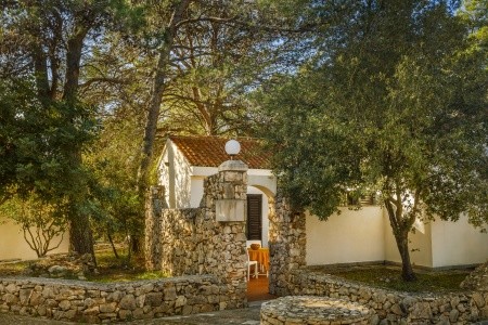 Chorvátsko Hvar Valamar Trim Sunny Apartments 12 dňový pobyt Polpenzia Letecky Letisko: Praha August 2025 (20/08/25-31/08/25)