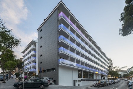 Španielsko Costa Dorada Best San Francisco 8 dňový pobyt Raňajky Letecky Letisko: Praha April 2026 (15/04/26-22/04/26)